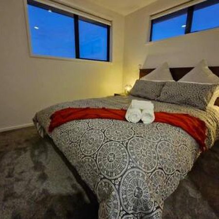 Lovely Brand New Home 26 クライストチャーチ エクステリア 写真